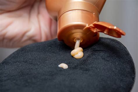 how to get fake tan out of white shoes